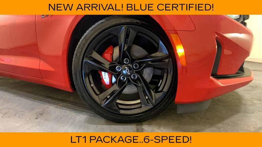 Used 2022 Chevrolet Camaro LT w/ Technology Package RWD image 9