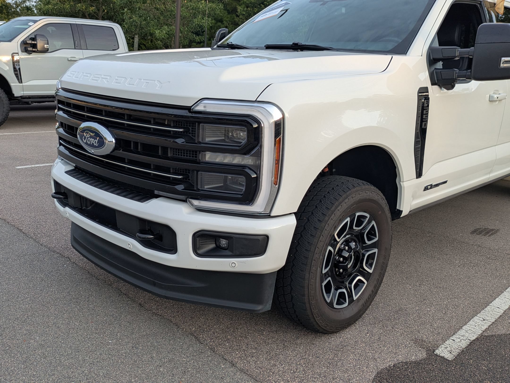 Certified 2025 Ford F250 Platinum AWD/4WD image 10