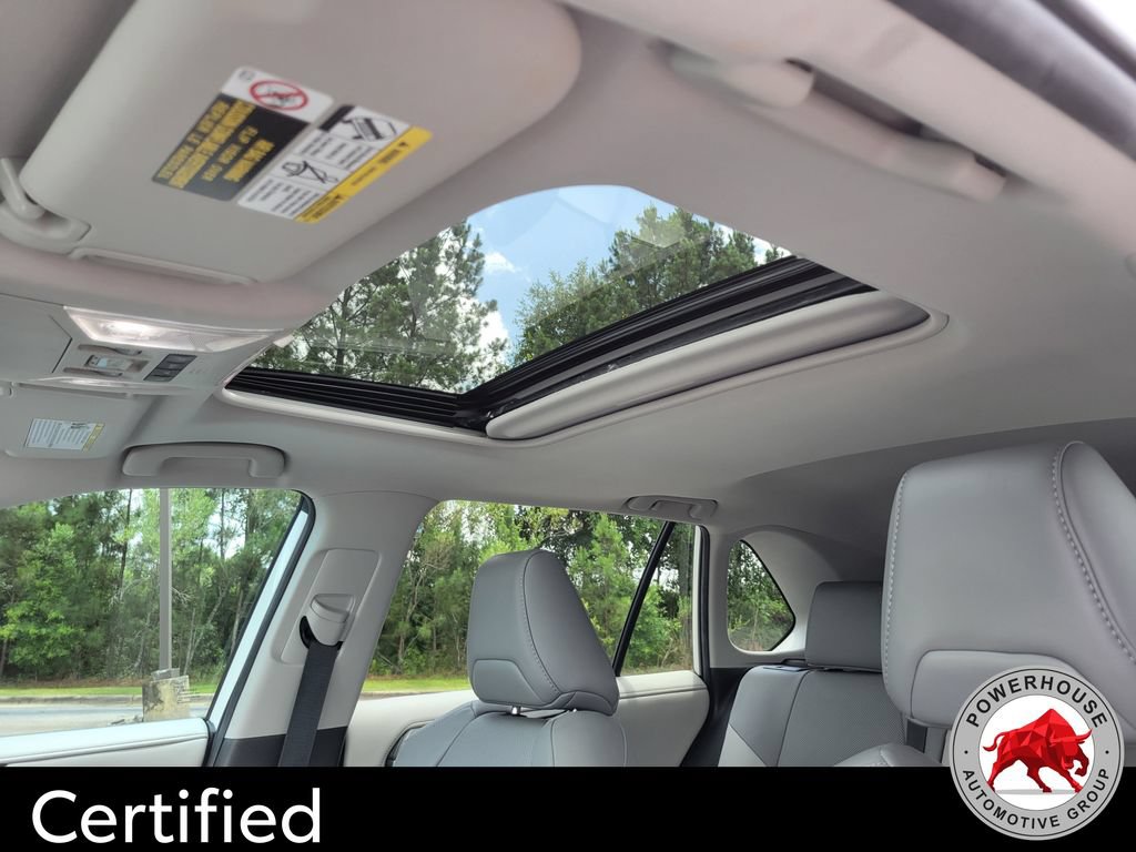 Used 2022 Toyota RAV4 Limited FWD image 24