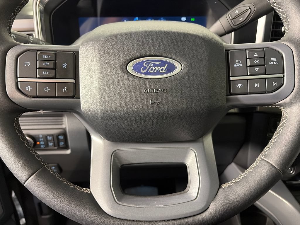 Certified 2025 Ford F350 Lariat AWD/4WD image 16