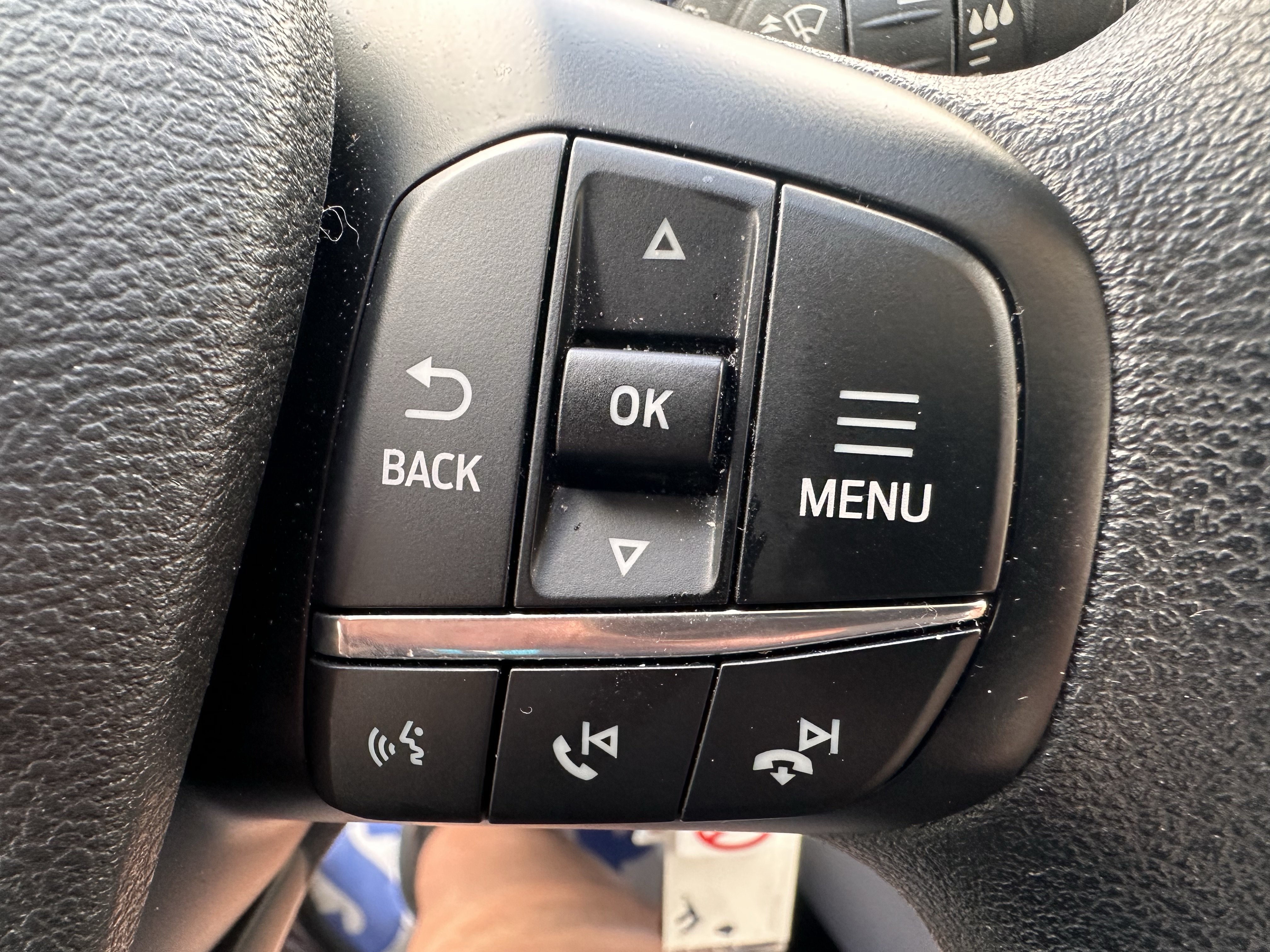 Certified 2025 Ford Transit 350 XLT RWD image 19