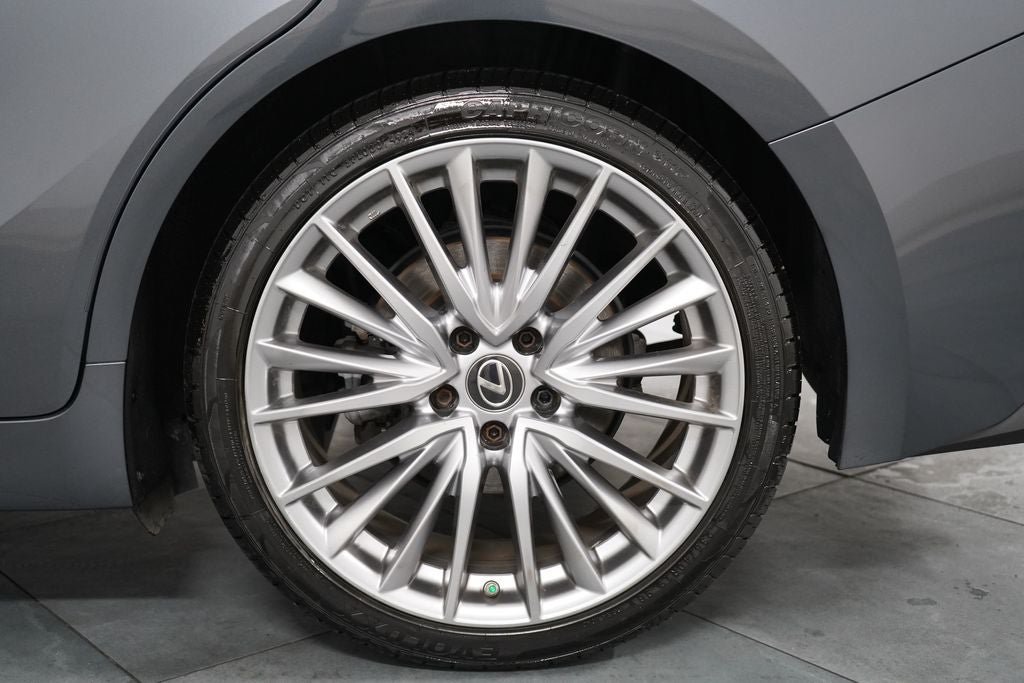 Used 2022 Lexus IS 300 AWD w/ Premium Package image 35