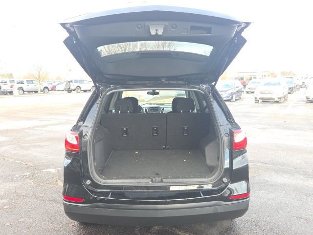 Used 2019 Chevrolet Equinox LS w/ LS Convenience Package image 12