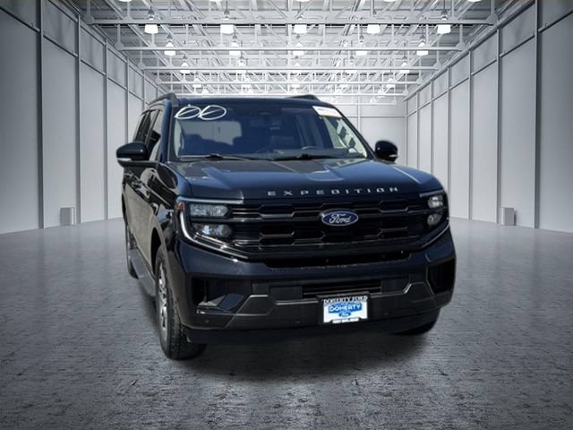 Certified 2025 Ford Expedition Max Active AWD/4WD image 12