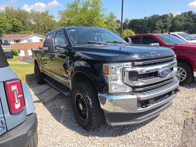 Certified 2022 Ford F250 XLT AWD/4WD image 2
