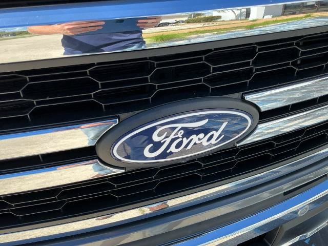 Certified 2024 Ford F150 Lariat w/ Mobile Office Package AWD/4WD image 11