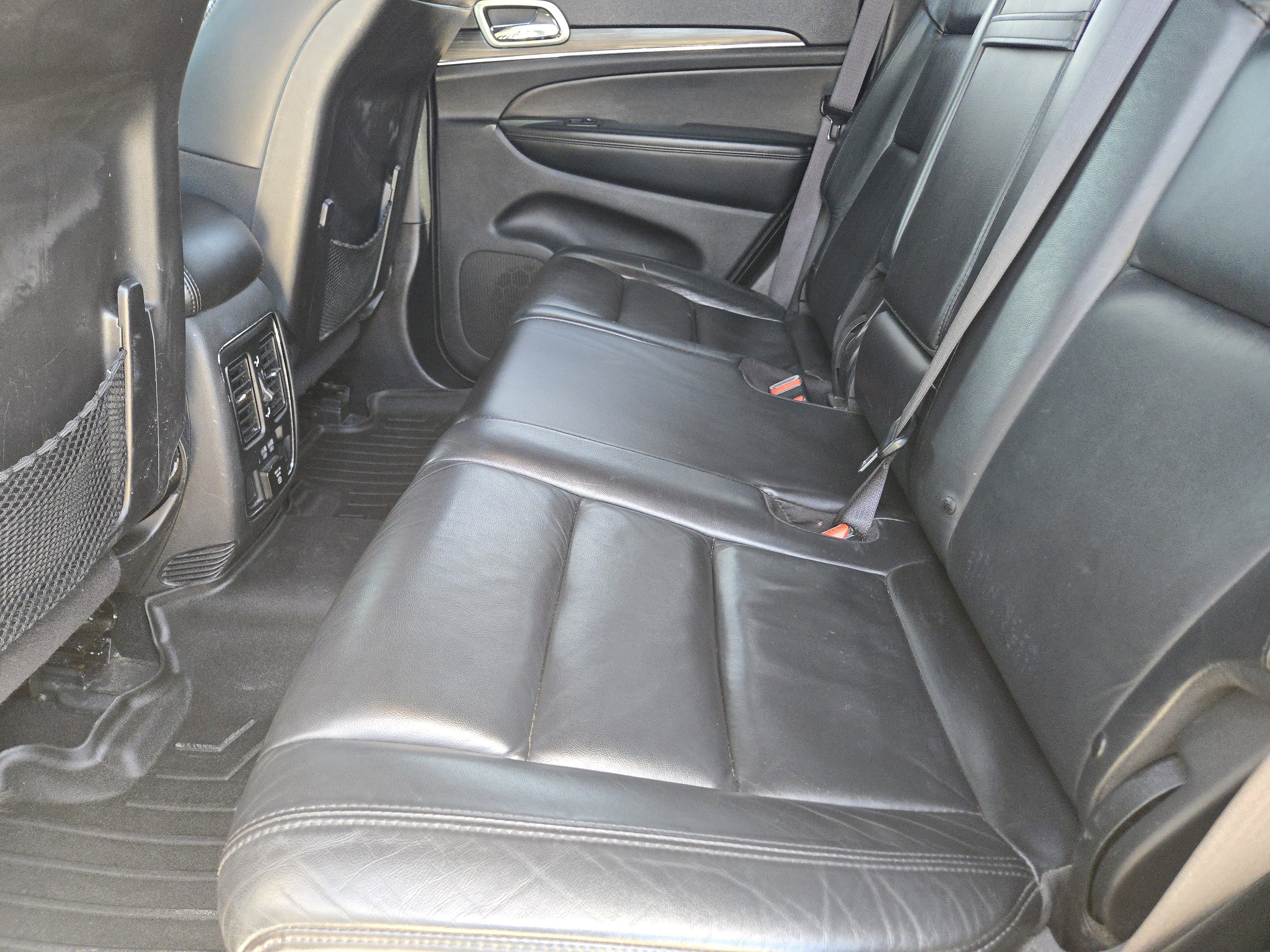 Used 2021 Jeep Grand Cherokee Limited image 29