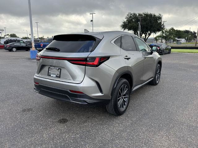 Used 2024 Lexus NX 250 FWD image 3