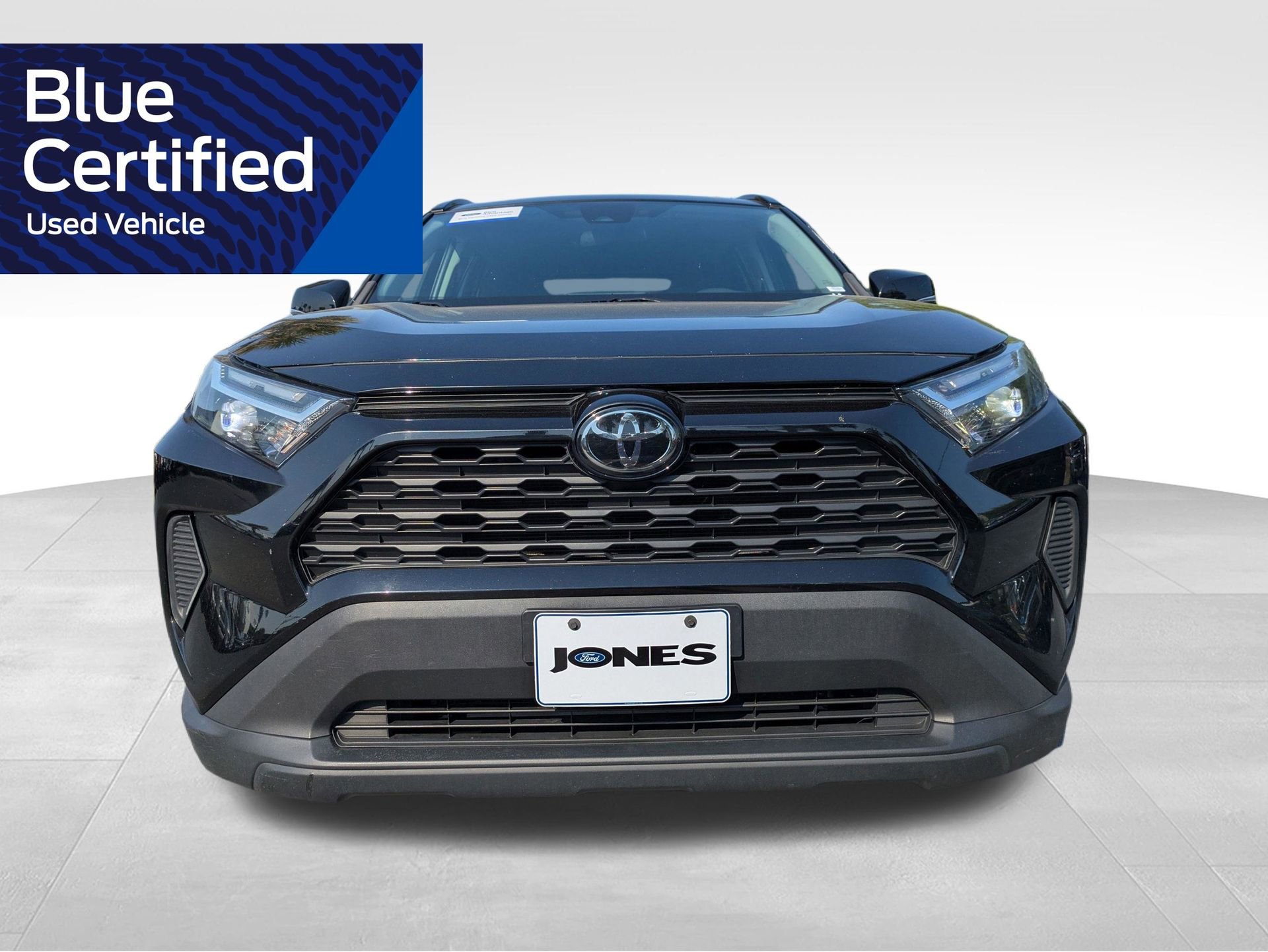Used 2023 Toyota RAV4 XLE FWD image 11