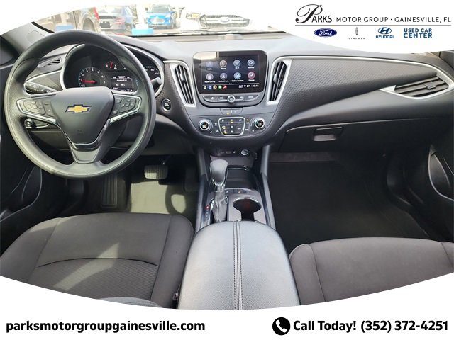 Used 2024 Chevrolet Malibu LT image 9