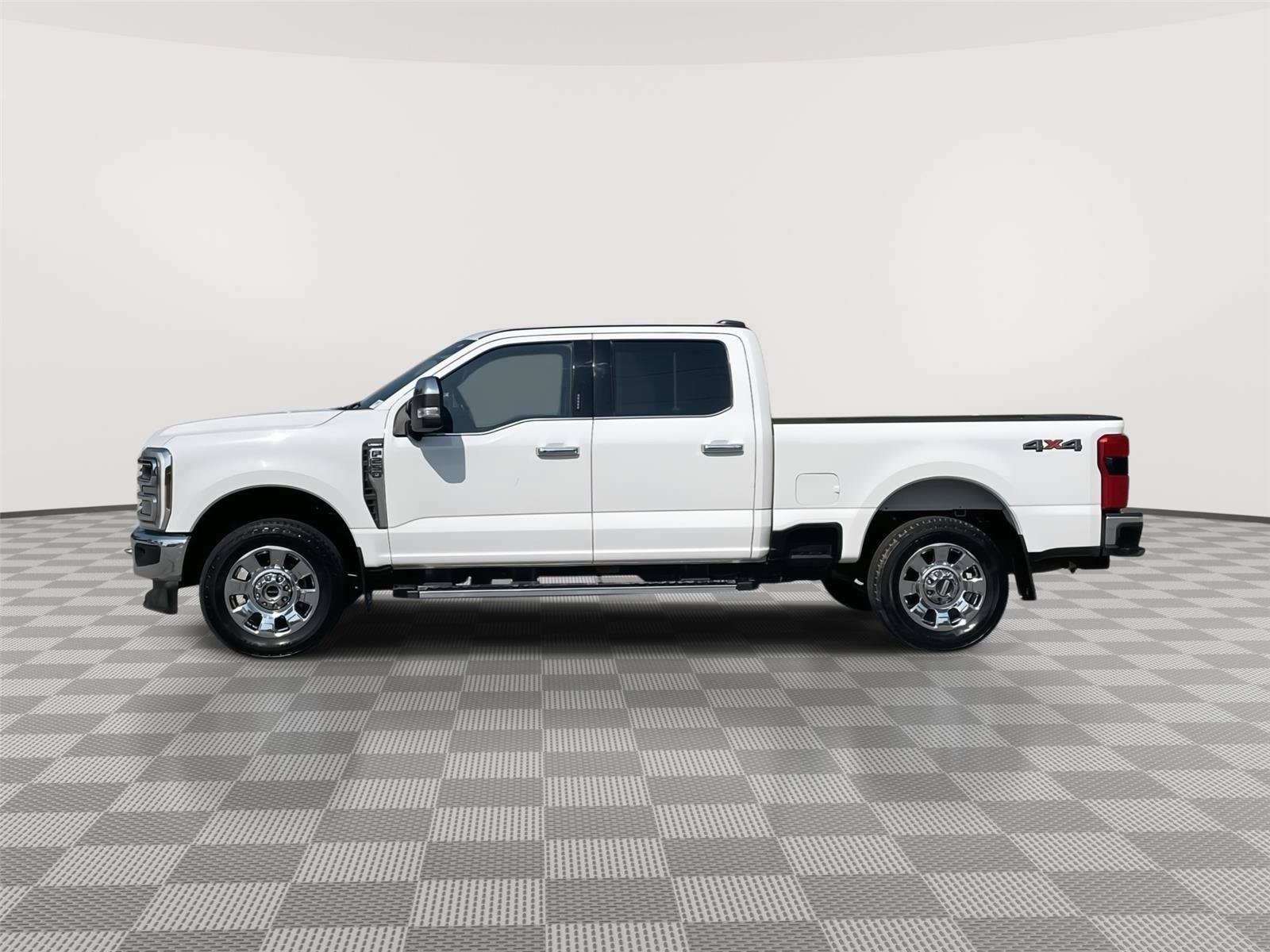 Certified 2024 Ford F250 Lariat w/ Chrome Package AWD/4WD image 2