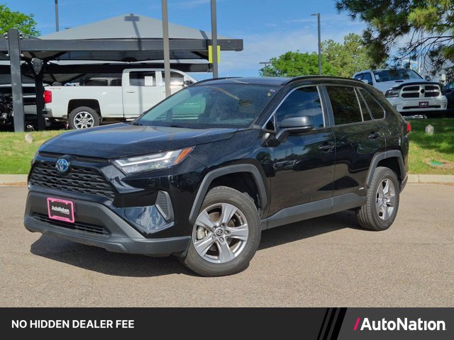 Used 2024 Toyota RAV4 LE AWD/4WD image 1