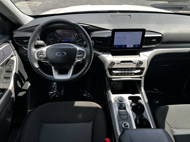 Certified 2024 Ford Explorer XLT AWD/4WD image 13