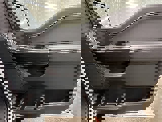 Certified 2021 Ford F150 XLT w/ Equipment Group 302A High image 23