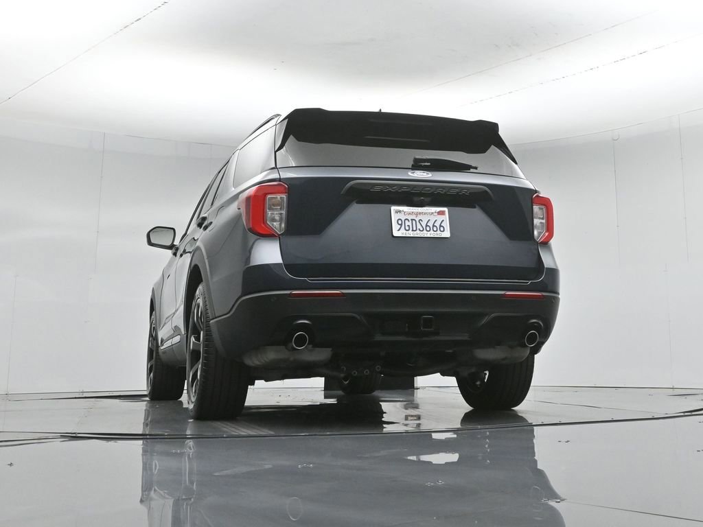 Certified 2023 Ford Explorer ST-Line w/ Class IV Trailer Tow Package RWD image 19