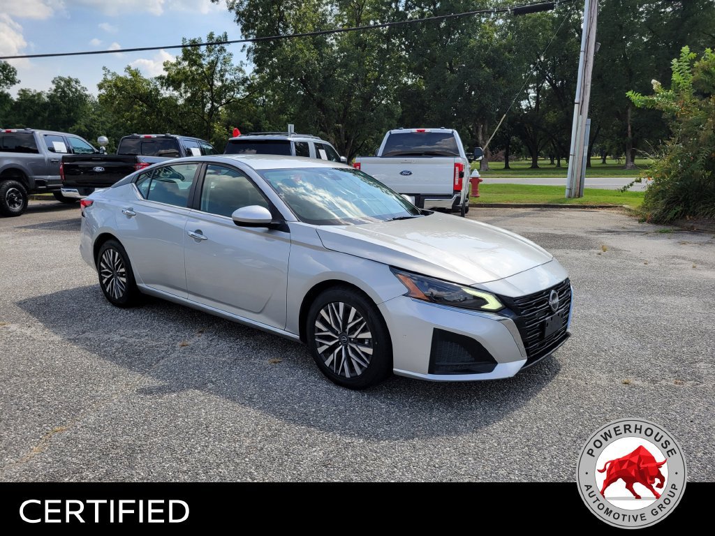 Used 2023 Nissan Altima 2.5 SV FWD image 9