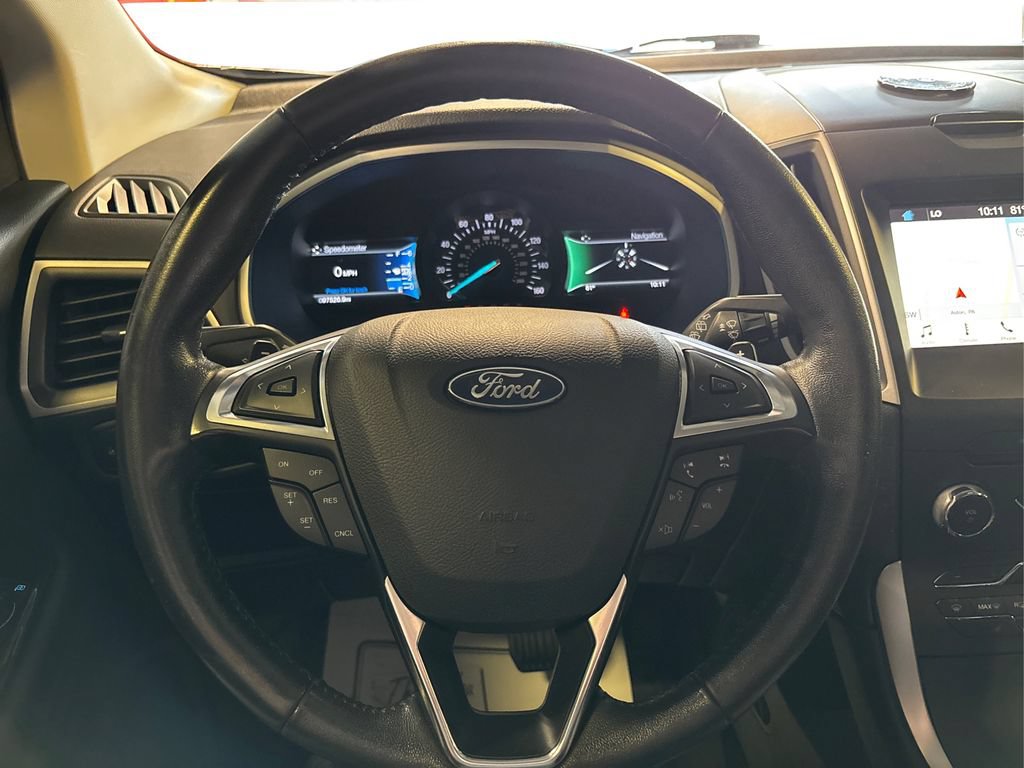 Certified 2018 Ford Edge SEL w/ Equipment Group 201A AWD/4WD image 31