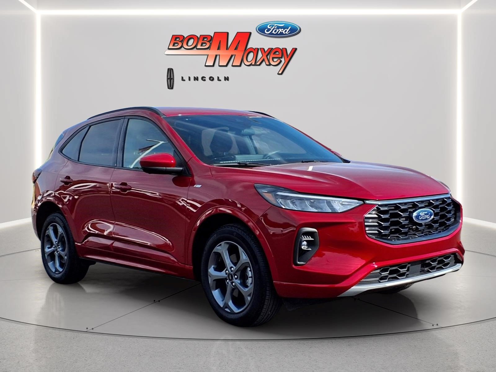 Certified 2023 Ford Escape ST-Line Select w/ Tech Pack #2 AWD/4WD image 3