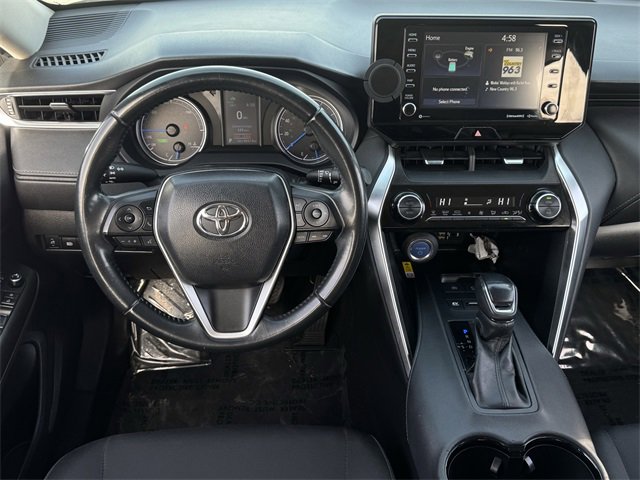 Used 2022 Toyota Venza LE image 11