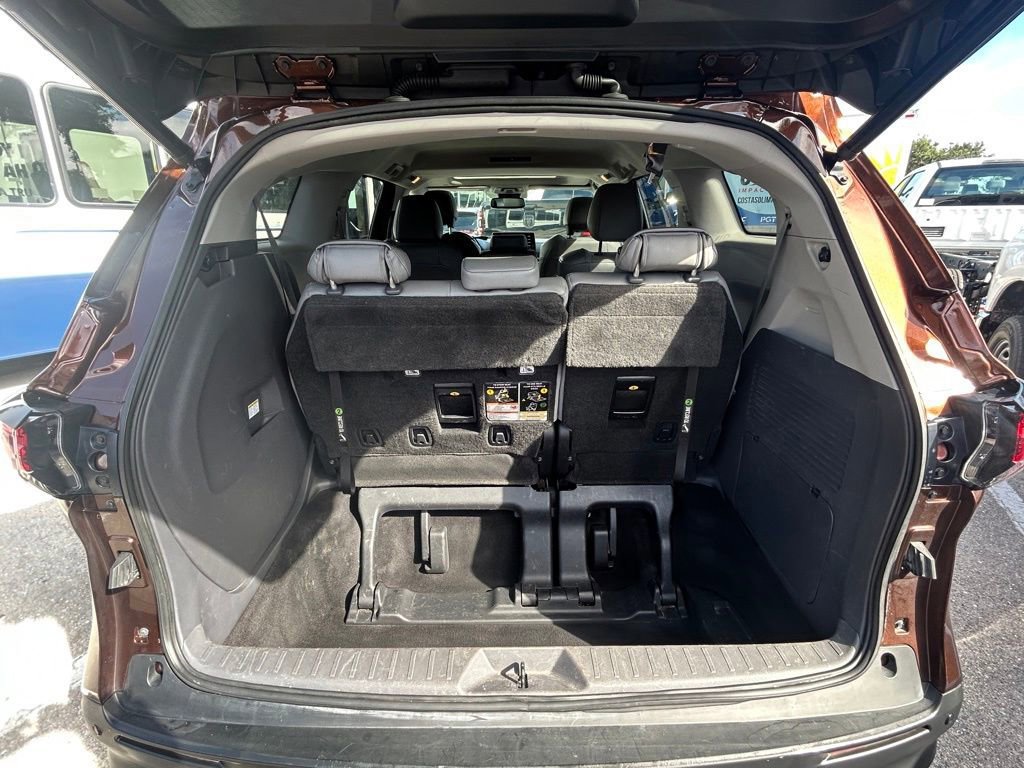 Used 2021 Toyota Sienna XLE image 31