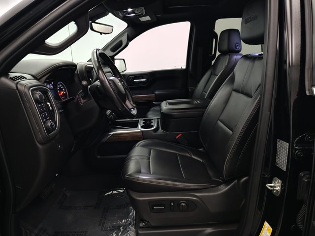 Used 2019 Chevrolet Silverado 1500 High Country w/ Technology Package AWD/4WD image 25