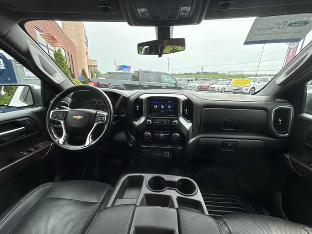 Used 2021 Chevrolet Silverado 1500 LT AWD/4WD image 21
