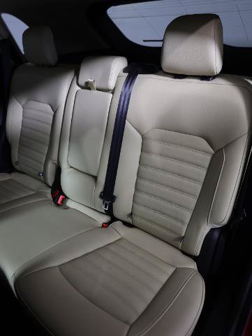 Certified 2023 Ford Edge SEL w/ Convenience Package AWD/4WD image 12