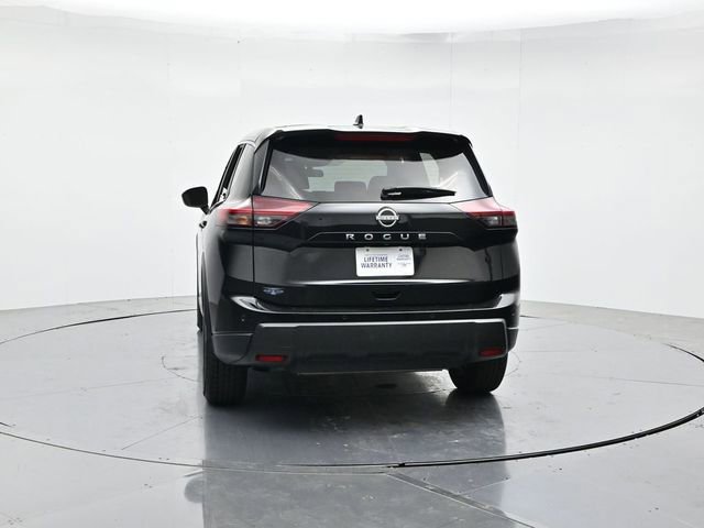 Used 2025 Nissan Rogue SV FWD image 8