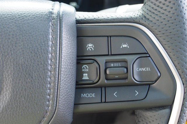 Used 2025 Toyota Tacoma TRD Sport image 23