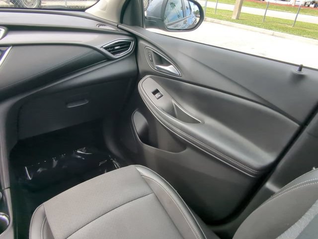 Used 2020 Buick Encore GX Preferred w/ Cold Weather Comfort Package FWD image 17