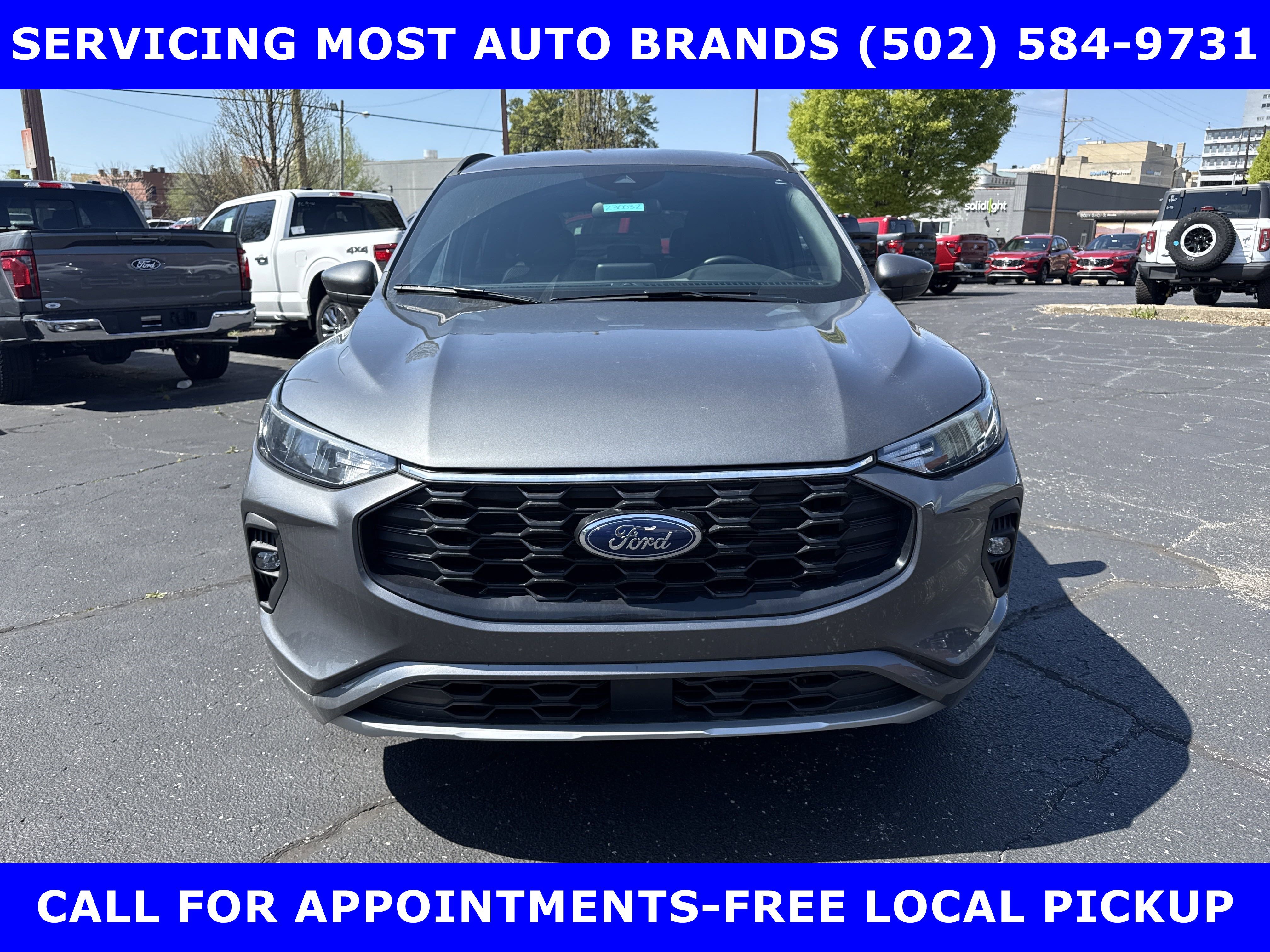 Certified 2023 Ford Escape ST-Line Select w/ Class II Trailer Tow Package image 4