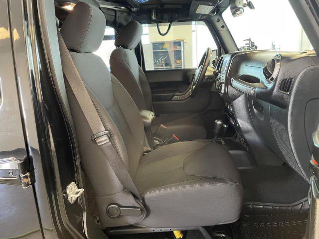 Used 2017 Jeep Wrangler Unlimited Sport image 21