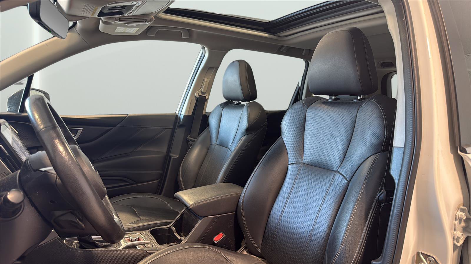 Used 2020 Subaru Forester Limited w/ Popular Package #3 image 12