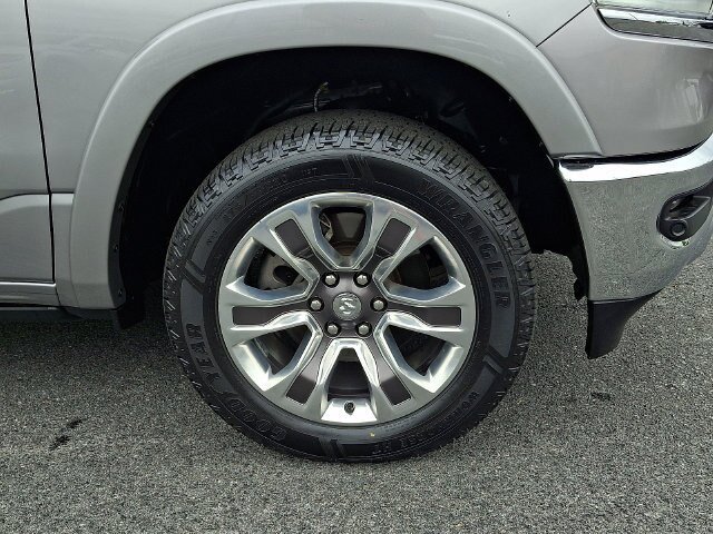 Used 2022 RAM 1500 Limited AWD/4WD image 8