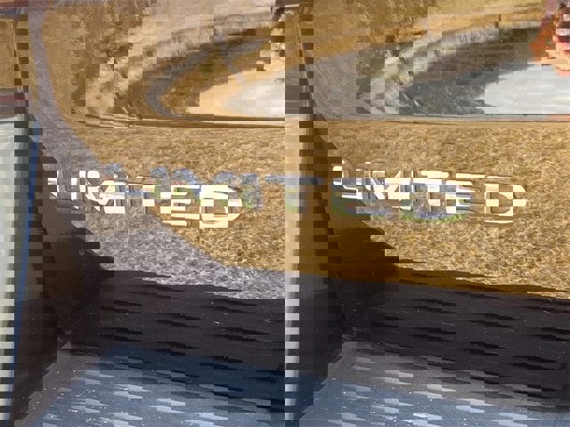 Certified 2024 Ford Expedition Limited image 46