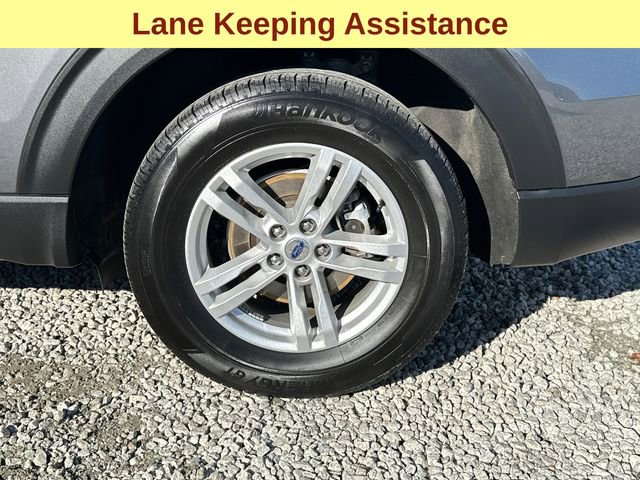 Certified 2022 Ford Explorer XLT w/ Equipment Group 202A image 9