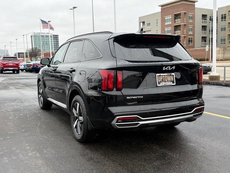 Used 2023 Kia Sorento S w/ Panoramic Sunroof Package image 5