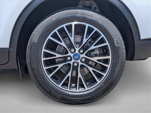 Certified 2022 Ford Escape SEL w/ Technology Package FWD image 25