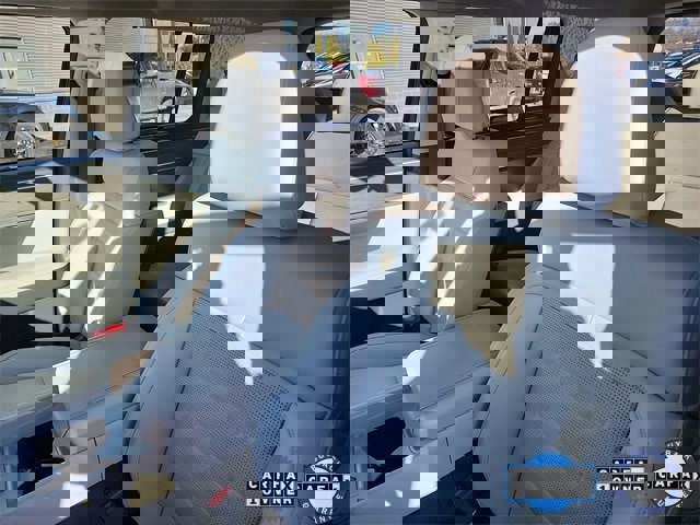 Used 2025 Hyundai Santa Fe Calligraphy w/ Tow & Go Package image 22