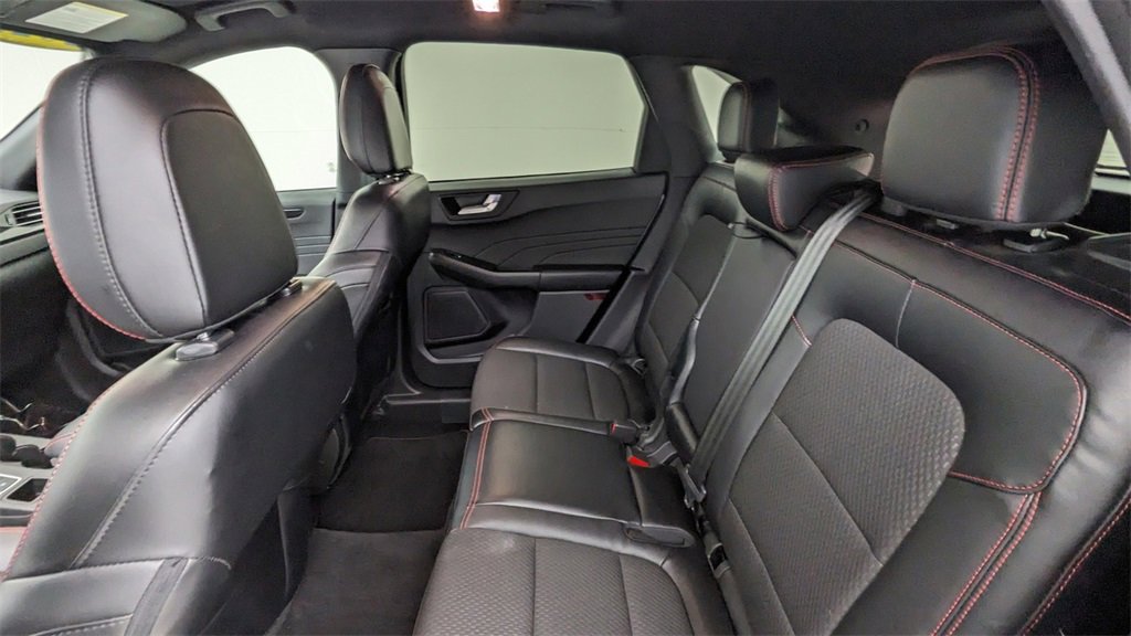 Certified 2023 Ford Escape ST-Line w/ Tech Pack #1 image 34