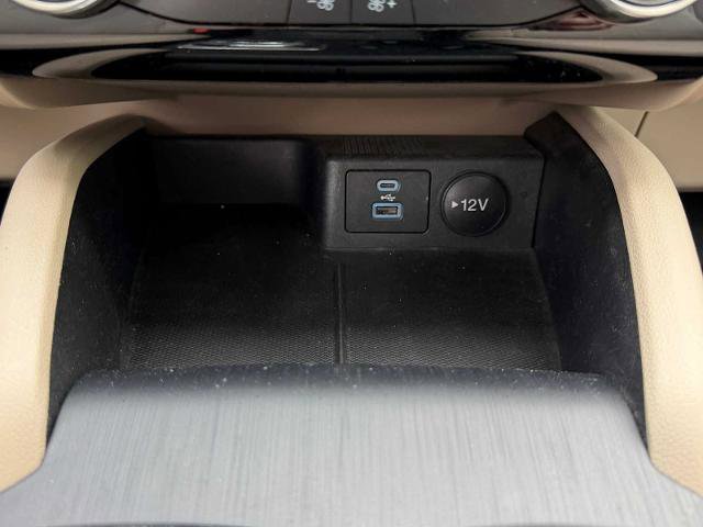 Certified 2022 Ford Escape SE AWD/4WD image 18