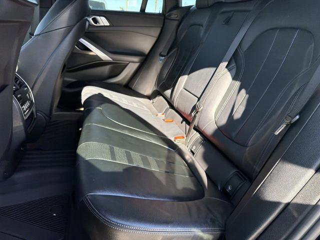 Used 2021 BMW X6 xDrive40i w/ M Sport Package image 22