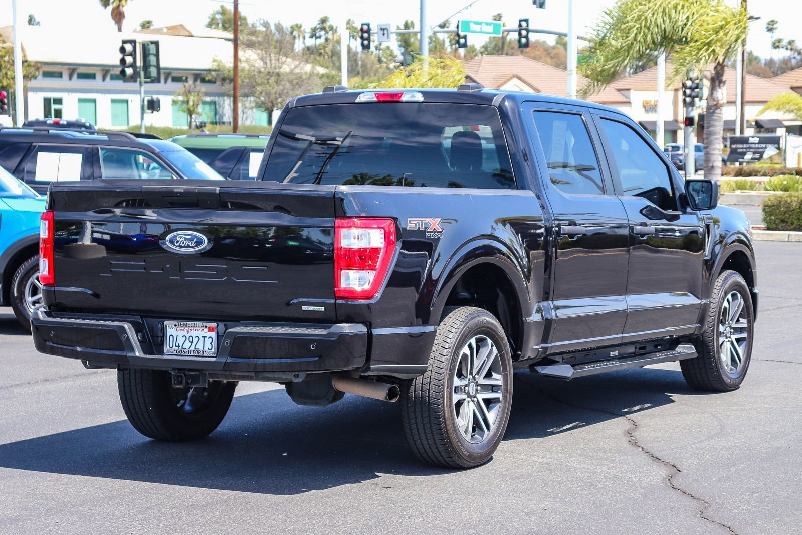 Certified 2023 Ford F150 XL w/ STX Appearance Package AWD/4WD image 4