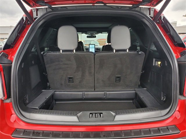 Certified 2023 Ford Explorer ST w/ Equipment Group 401A image 31