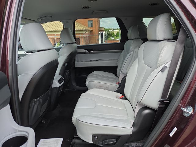 Used 2025 Hyundai Palisade SEL AWD/4WD image 11