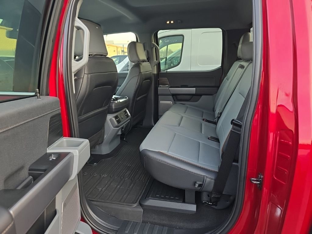 Certified 2025 Ford F150 Lariat w/ Equipment Group 501A Mid image 4