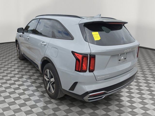 Used 2023 Kia Sorento EX w/ Panoramic Sunroof Package FWD image 2