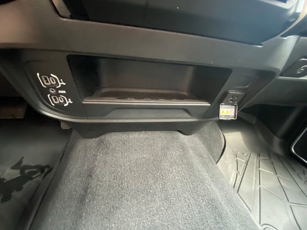 Used 2024 RAM 2500 Laramie AWD/4WD image 18