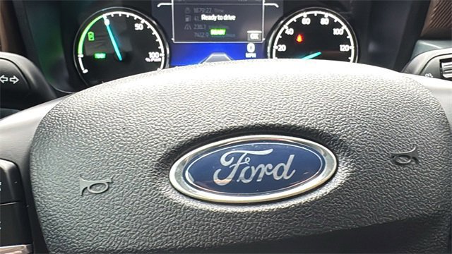 Certified 2022 Ford Maverick Lariat w/ Lariat Luxury Package image 21