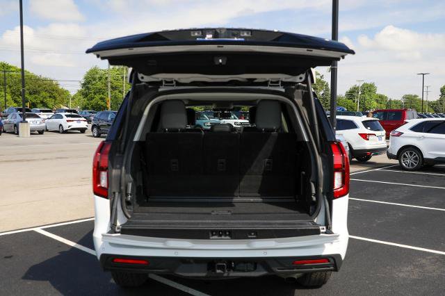 Certified 2025 Ford Expedition Active AWD/4WD image 13